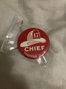 VINTAGE FIREFIGHTER Fireman Club Chief 17 - Picture 1 of 2