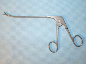 ACUFEX Arthroscopy forceps 1.5mm upswept linear punch, model 012032 - Picture 1 of 2