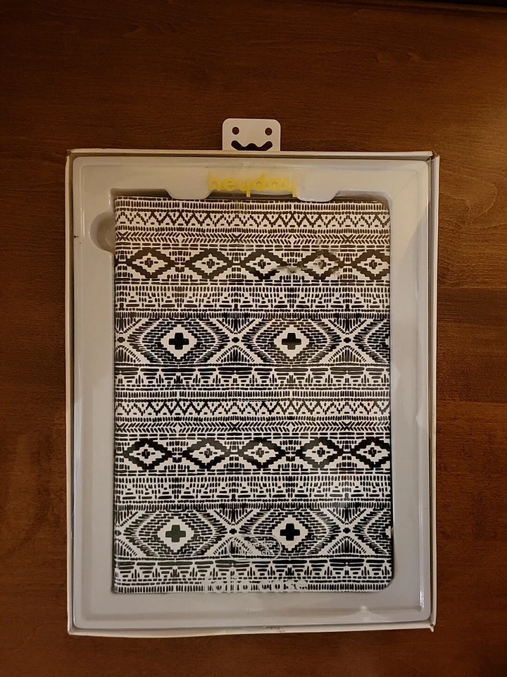 Heyday Folio Case for Apple iPad Pro 10.5 Inch Black/ White You Do Hue