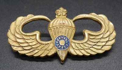 Segunda Guerra Mundial CAF Fuerza Aérea China Paracaidista Aerotransportado Numerado Alas de Salto Insignia RARA Foto 1 de 4