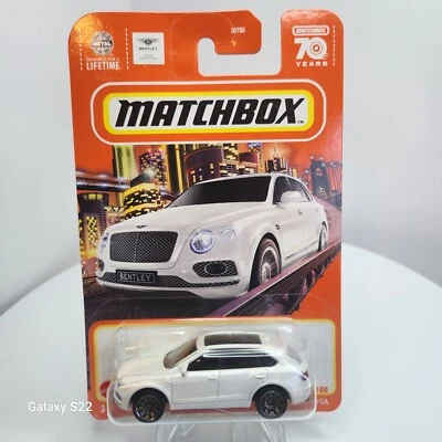 Matchbox '18 Bentley Bentayga blanco perla 4/100 Foto 1 de 3