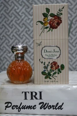 Demi-Jour Eau de Parfum de Dana Women Spray 1.67 fl. oz. RARO Foto 1 de 2