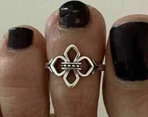 925 Sterling Silver Celtic Occasion Toe Ring 14K White Gold Plated - Picture 1 of 5