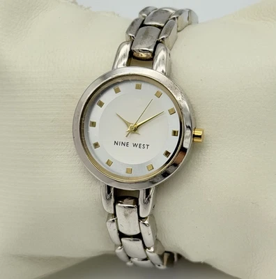 Women's NINE WEST 9W Classic Silver Tone Linked Bracelet Watch, Runs, NW/1139 - Image 1 of 4