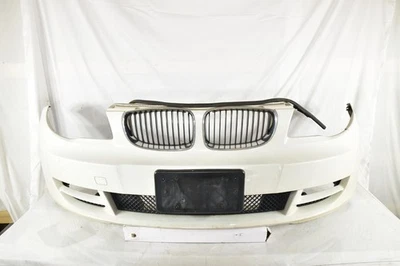 💎 08-13 BMW E88 128i 135i Front Bumper Cover & Grille Trim Panel OEM Foto 1 de 4