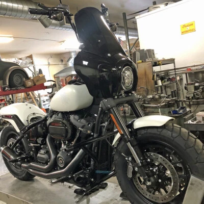 Front Fairing Windshield Windscreen Black Fit for Harley Dyna Street Bob 2006-17 - Image 1 of 4