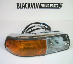Genuine Volvo 164 Right Turn Signal Assembly NOS 1215535 RARE - Picture 1 of 12
