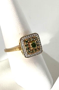 FANCY COLORED GREEN DIAMOND AND WHITE DIAMOND 14K YELLOW GOLD RING - Picture 1 of 5