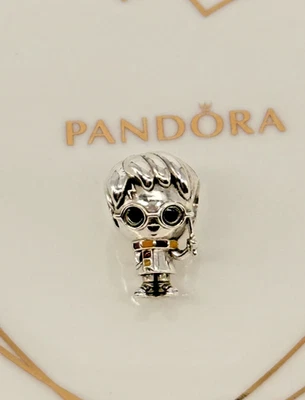 New 100% Genuine Authentic Pandora x Harry Potter Harry Potter Charm 798626C01 - Image 1 of 4