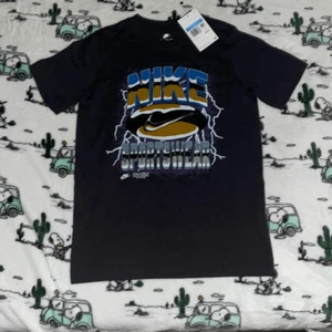 New the Nike tee sportswear for little boys kids size medium dark green / grey - Picture 1 of 7