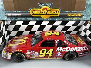 Ertl NASCAR Bill Elliott #94 McDonald's 1997 Ford Thunderbird 1:18 Diecast Car