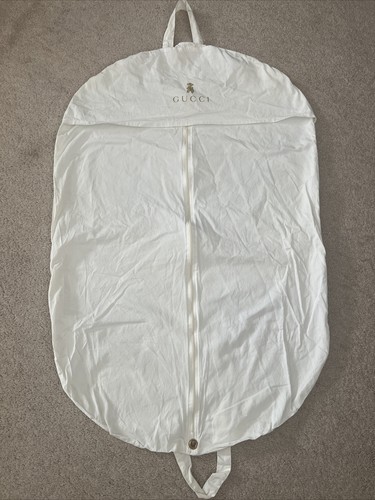 Deposito cappotti bambini Gucci