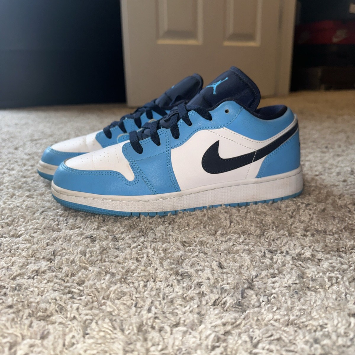 Jordan 1 Low UNC 2021 Black/University Blue/White for Sale Jordan 1 Low UNC 2021 Black/University Blue/White for Sale