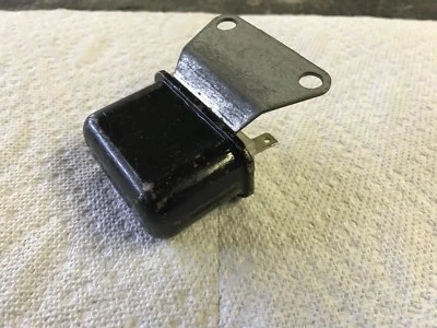 1969 1970 1971 1972 1973 1974 1975 1976 1977 Corvette aire acondicionado y calefacción soplador relé Foto 1 de 4