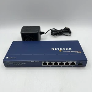 Concentrador Ethernet de doble velocidad Netgear 6 puertos 10/100 con botón de enlace ascendente - Modelo DS106 - Imagen 1 de 19