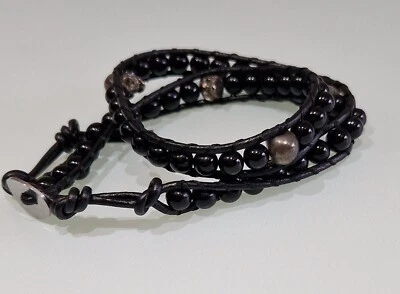 DAMEN LEDER ARMBAND MIT KNOPF WICKELARMBAND ACHAT PERLEN TOTENKOPF SCHWARZ  - Bild 1 von 4