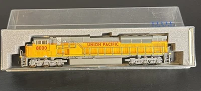 Kato N Scale Union Pacific #8000 176-5614 SD90/43MAC Diesel Locomotive Freight - Image 1 of 4