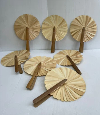 Ventilador de mano natural vintage tailandés hecho a mano soplando hoja de palma bolsillo plegable 7 piezas Foto 1 de 4