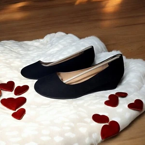 Womens Shoes Suede Wedge Heel Pumps 9W Comfort Career Dressy Dream Pairs - Picture 1 of 16