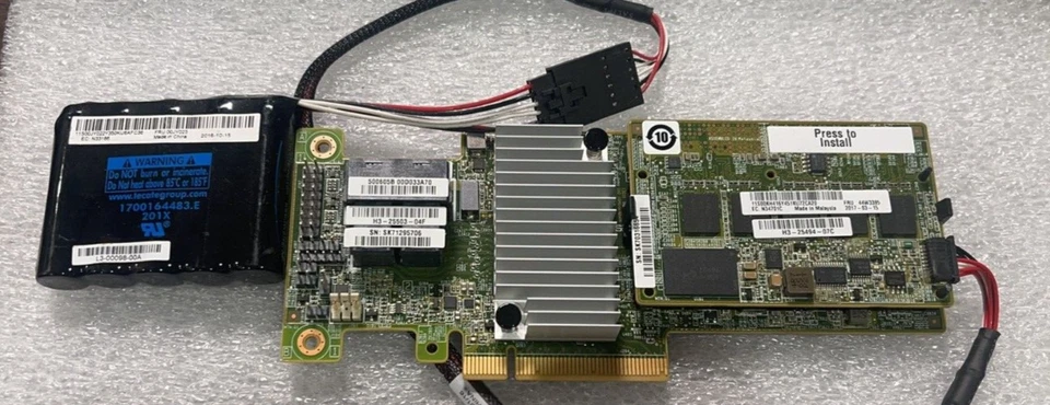 IBM 46C9111 M5120 12gbs Raid PCI-e 3.0 X8 SASSATA CARD with battery 4GB CACHE - Image 1 of 2