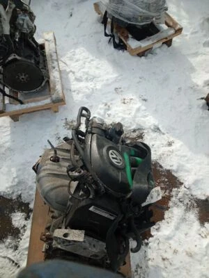 Used Engine Complete Assembly fits: 2013 Volkswagen Jetta 2.0L engine ID CBPA Gr - Imagem 1 de 4
