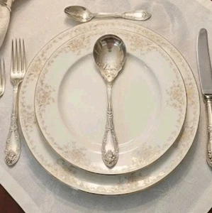 Antique La Vigne Pattern 1881 Rogers A1 pre ONEIDA Silver Sugar Spoon Ornate - Picture 1 of 13