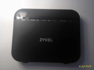 Zyxel VMG3925 B10C Home Router - Picture 1 of 2
