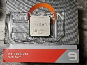 AMD Ryzen R9 3950x 16C/32T 3,5-4,7Ghz am4 CPU (100-100000051WOF) - Bild 1 von 2