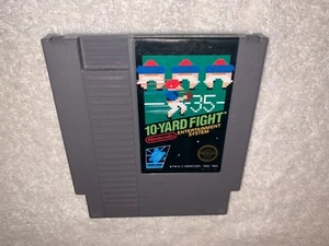 10-Yard Fight (Nintendo Entertainment System, 1985) NES Authentic Game Excellent - Picture 1 of 9