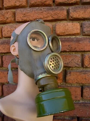 alte Nva ABC Latex Maske historische Gasmaske TYP  M74 Gr.1 - Bild 1 von 4