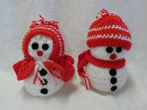 Vintage Crochet Snowman & Snowwoman 1980's Handmade Over Foam Ball Red Multi EUC - Picture 1 of 11