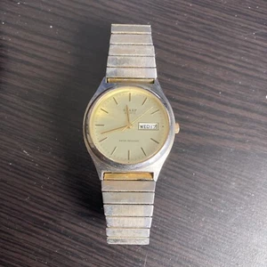 Mens Ladies Sharp Stainless Steel Gold plated Day Date Quartz Expand Watch (5) - Picture 1 of 4