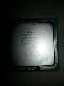 INTEL PENTIUM 4 CPU 2,80GHz 800Mhz fsb SL7KJ Socket 775 - Afbeelding 1 van 1