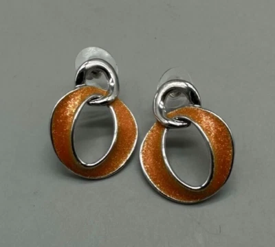 Pendientes de eslabones ovalados esmalte naranja tono plata perforados llamativo brillo 1" Foto 1 de 4