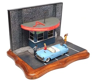 Durham Classics 1/43 Scale BFD04 - Ford Thunderbird Diner Diorama - Picture 1 of 8