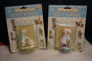 2 Vintage 1977 Vanity Fair Lil’ Stuff Holly Hobbie Die-Cast Metal Figurines - Picture 1 of 19