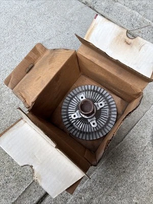 NOS 2705 Cooling Fan Clutch 72-91 Jeep Cherokee Grand Wagoneer CJ5 CJ7 J10 J20 - Image 1 of 4