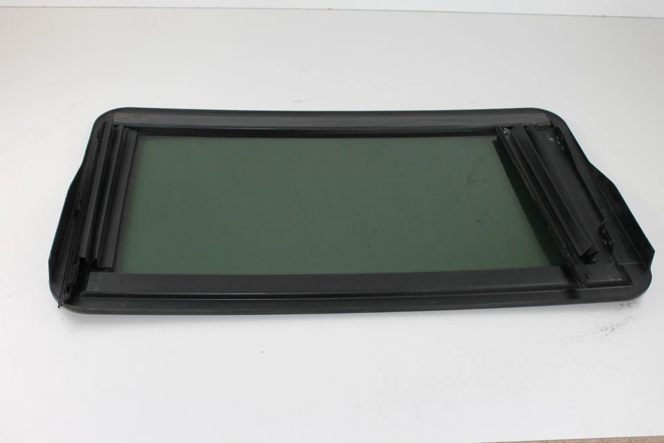 BMW X5 E53 2000-2006 techo corredizo cristal 8408053 OEM Foto 1 de 4