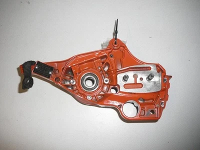 Husqvarna 555 Tronçonneuse Carter de Moteur Côté Embrayage - Photo 1/4