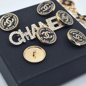 Diseñador Chanel Negro Oro Botón Redondo Paquete - Juego de 6 Gratis - Envío - Imagen 1 de 8
