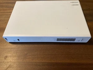 Sophos XGS 126 Security Appliance Firewall - Bild 1 von 9