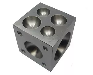 BLOQUE DOMING DE ACERO DAPPING 2 1/2" CUADRADO 4.3 - 45MM AGUJEROS REDONDOS FABRICACIÓN DE JOYAS - Imagen 1 de 3