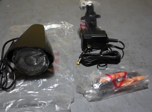 LOREX LW1741AC1 Wireless Add-On Camera for the Lorex LW1740 / LW2740 Series - Picture 1 of 16
