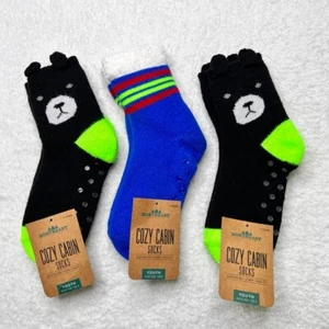 Set Of  3 Northeast Outfitters Cozy Cabin Socks, Grip Bottom. Sz 10k-4 Youth - Picture 1 of 9