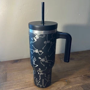 Hydrapeak Dancing Skeletons Voyager 40oz Steel Tumbler Gently Used Spooky Season - Bild 1 von 12