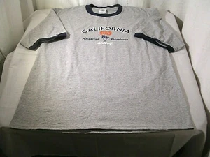 Camiseta CALIFERIA American Resortwear EE. UU. SIERRA Talla XL Gráfica Gris y Negra - Imagen 1 de 4