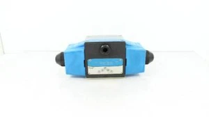 EATON DG4S4-012C-B-60 879135 NSNB - DIRECTIONAL VALVE - Picture 1 of 1