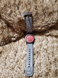 RED Face Neff Daily Camo Print Silicone Band Watch EUC. Needs battery. - Picture 1 of 4
