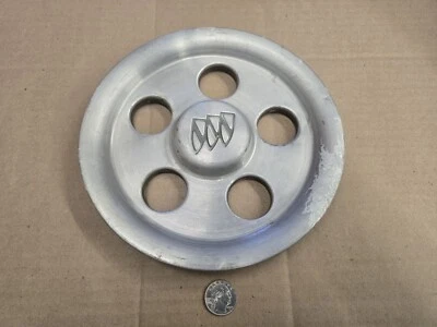 Buick OEM 1992-1999 LeSabre Park Avenue Center Cap Machined 9592813 - Image 1 of 4