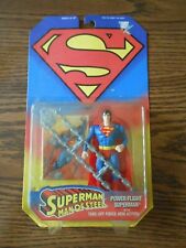 Kenner Power Flight Superman Figurine with take-off force arm action NEW